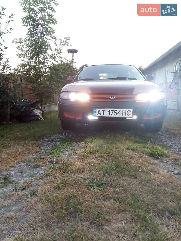Хэтчбек Mazda 626 1996 в Надворной