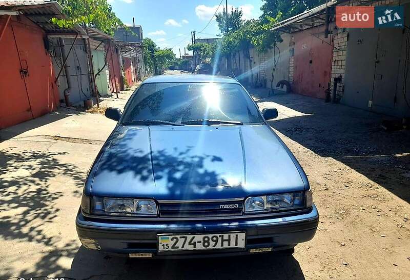 Универсал Mazda 626 1988 в Николаеве