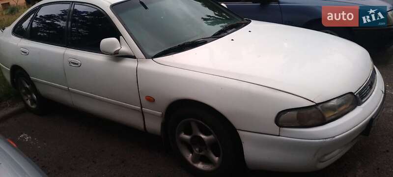 Хэтчбек Mazda 626 1994 в Киеве