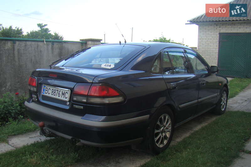 Хетчбек Mazda 626 1999 в Радехові