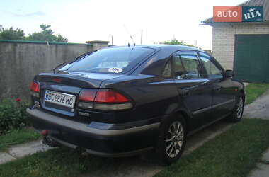 Хетчбек Mazda 626 1999 в 