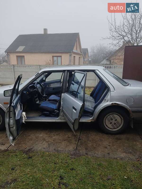 Седан Mazda 626 1988 в Ровно фото 5 Седан Mazda 626 1988 в Ровно