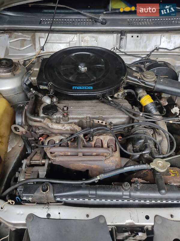 Седан Mazda 626 1988 в Ровно фото 3 Седан Mazda 626 1988 в Ровно