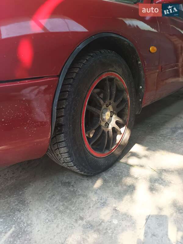 Седан Mazda 626 1992 в Кам'янець-Подільському