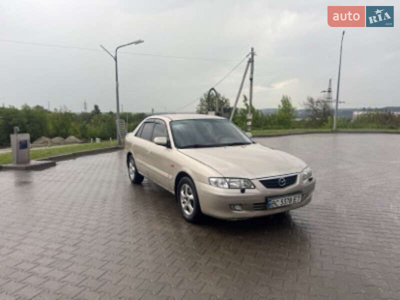 Седан Mazda 626 2001 в Львове