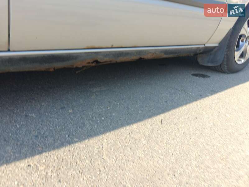 Хэтчбек Mazda 626 1998 в Днепре фото 32 Хэтчбек Mazda 626 1998 в Днепре