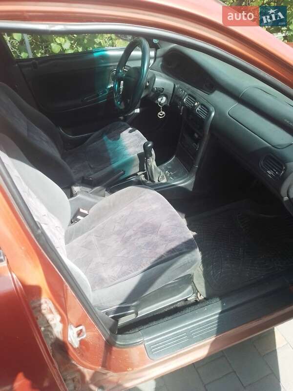 Универсал Mazda 626 1995 в Луцке
