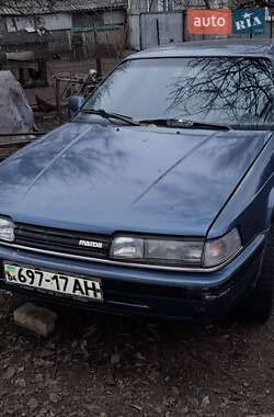 Хэтчбек Mazda 626 1989 в Царичанке