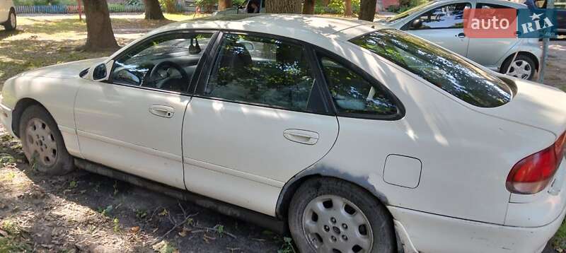 Седан Mazda 626 1993 в Чернигове фото Седан Mazda 626 1993 в Чернигове