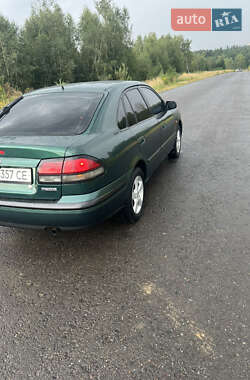 Хэтчбек Mazda 626 1998 в 