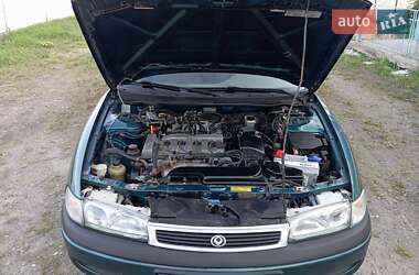 Хэтчбек Mazda 626 1994 в 
