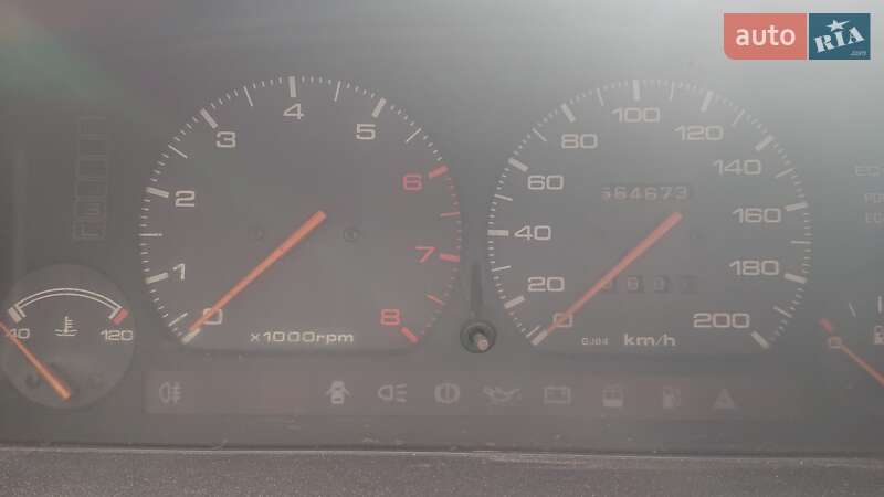 Хэтчбек Mazda 626 1989 в Харькове фото 10 Хэтчбек Mazda 626 1989 в Харькове