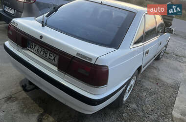 Хэтчбек Mazda 626 1987 в 