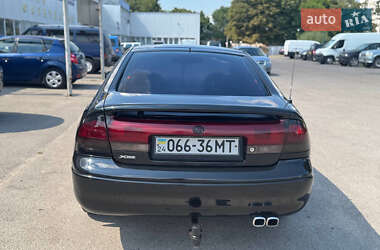 Седан Mazda 626 1993 в 