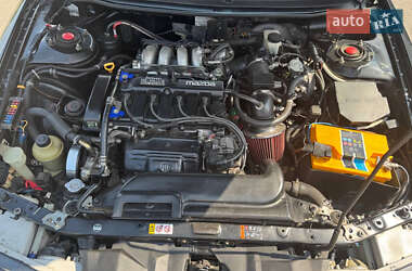 Седан Mazda 626 1993 в 