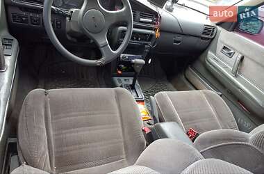 Седан Mazda 626 1992 в 
