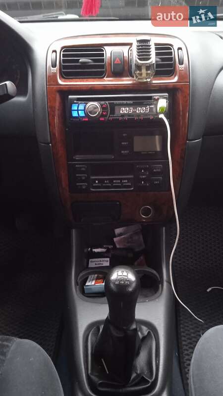 Седан Mazda 626 1999 в Николаеве
