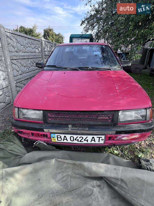 Седан Mazda 626 1990 в Черкассах