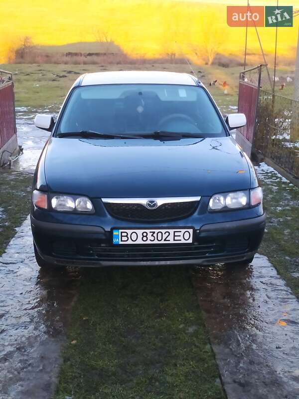 Хэтчбек Mazda 626 1999 в 