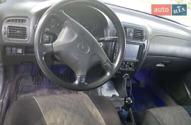 Седан Mazda 626 1999 в 
