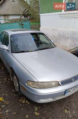 Седан Mazda 626 1994 в Львові