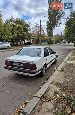 Седан Mazda 626 1987 в 