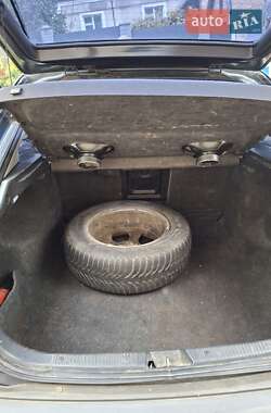 Хэтчбек Mazda 626 1997 в  фото 2 Хэтчбек Mazda 626 1997 в