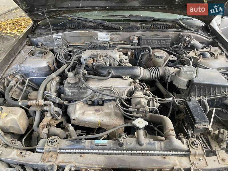 Хэтчбек Mazda 626 1990 в Киеве
