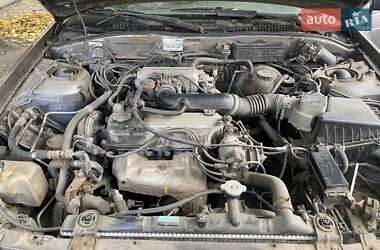 Хэтчбек Mazda 626 1990 в 