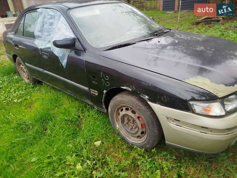 Хэтчбек Mazda 626 1998 в Пустомытах