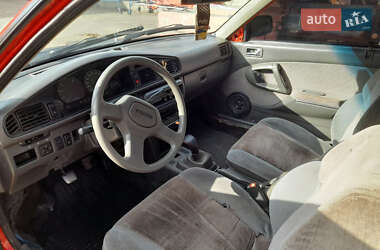 Седан Mazda 626 1989 в 