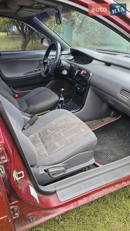 Хэтчбек Mazda 626 1994 в Чернигове