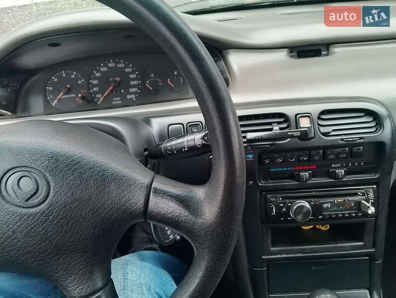 Хэтчбек Mazda 626 1993 в Полтаве фото 3 Хэтчбек Mazda 626 1993 в Полтаве