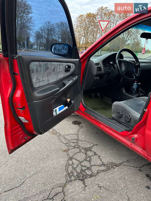 Хэтчбек Mazda 626 1999 в Кременчуге