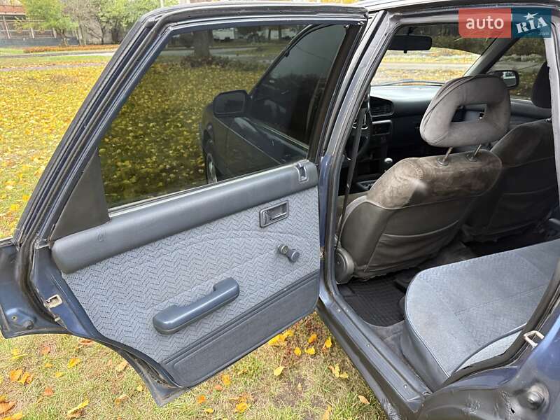 Седан Mazda 626 1990 в Золотоноше фото 6 Седан Mazda 626 1990 в Золотоноше