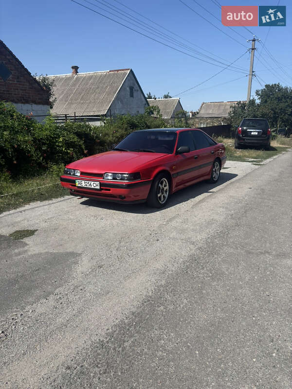 Хэтчбек Mazda 626 1989 в Днепре