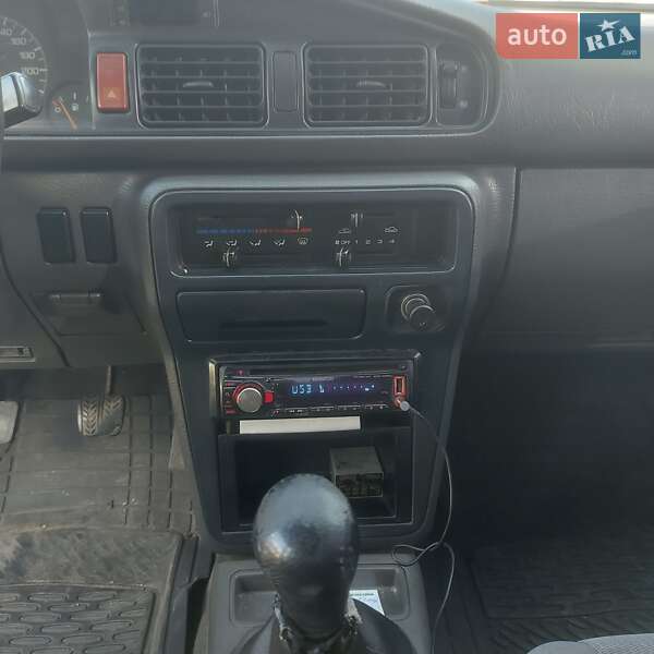 Седан Mazda 626 1991 в Одессе фото 2 Седан Mazda 626 1991 в Одессе