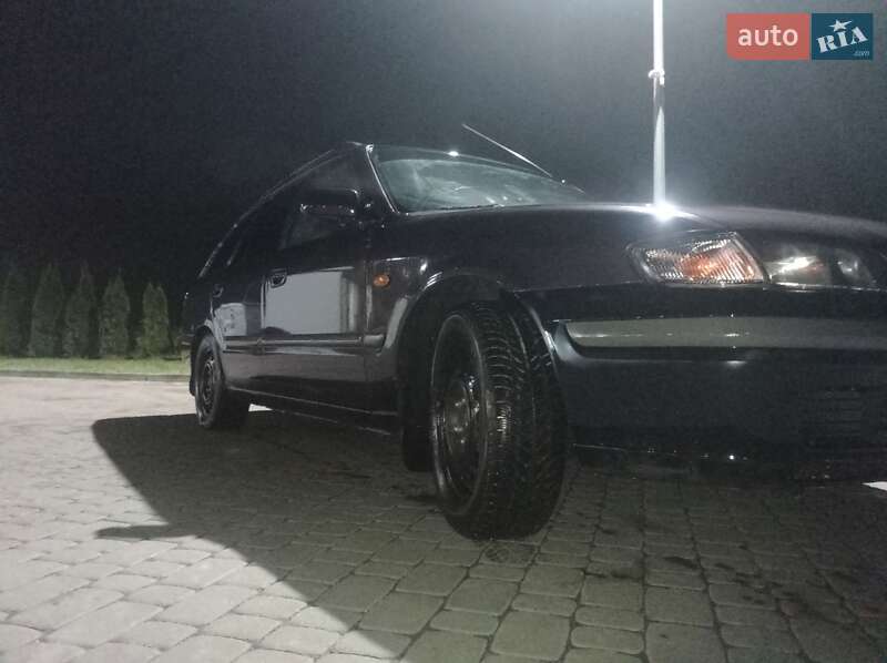 Універсал Mazda 626 1998 в Львові