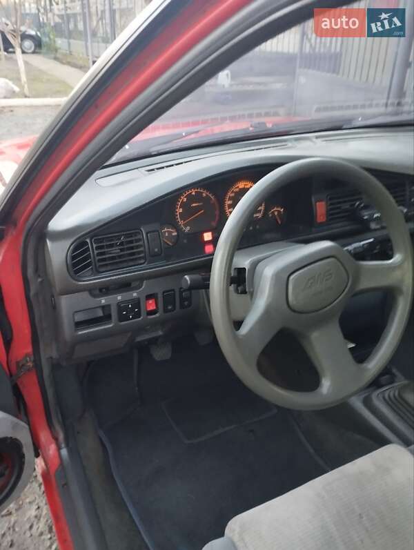 Купе Mazda 626 1990 в Кривом Роге