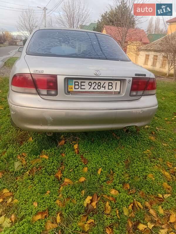 Седан Mazda 626 1992 в Николаеве