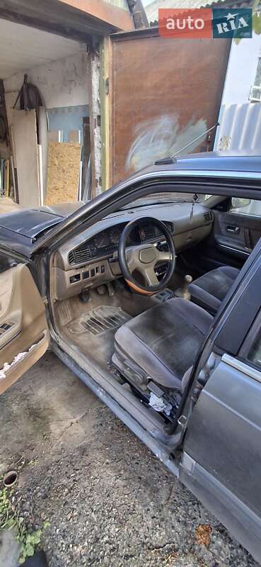 Хэтчбек Mazda 626 1988 в Днепре