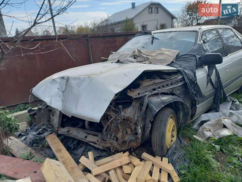 Хэтчбек Mazda 626 1989 в Черновцах фото 4 Хэтчбек Mazda 626 1989 в Черновцах