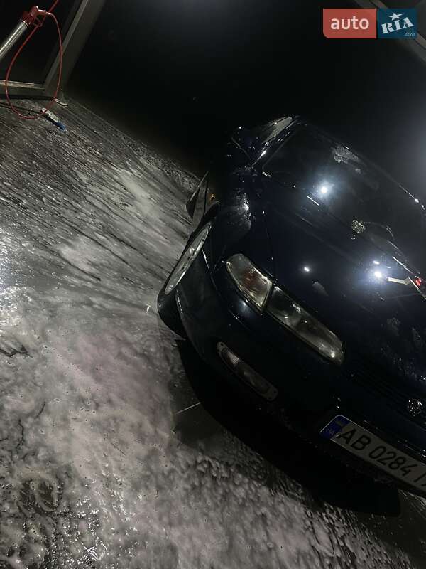 Седан Mazda 626 1995 в Шепетівці