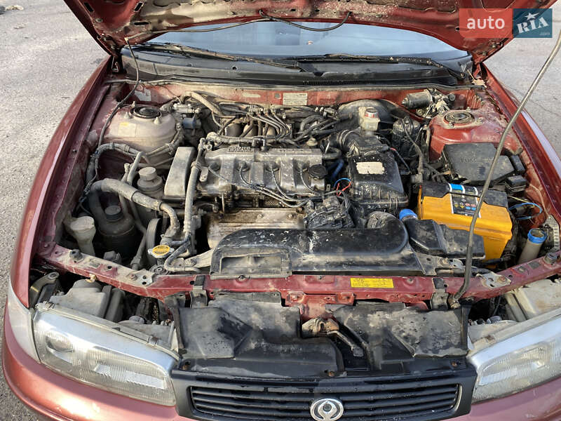 Седан Mazda 626 1993 в Шаргороде