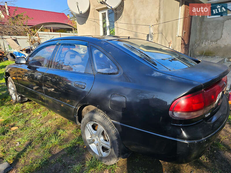 Хетчбек Mazda 626 1993 в Одесі