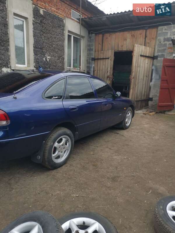 Хетчбек Mazda 626 1996 в Нововолинську фото 10 Хетчбек Mazda 626 1996 в Нововолинську