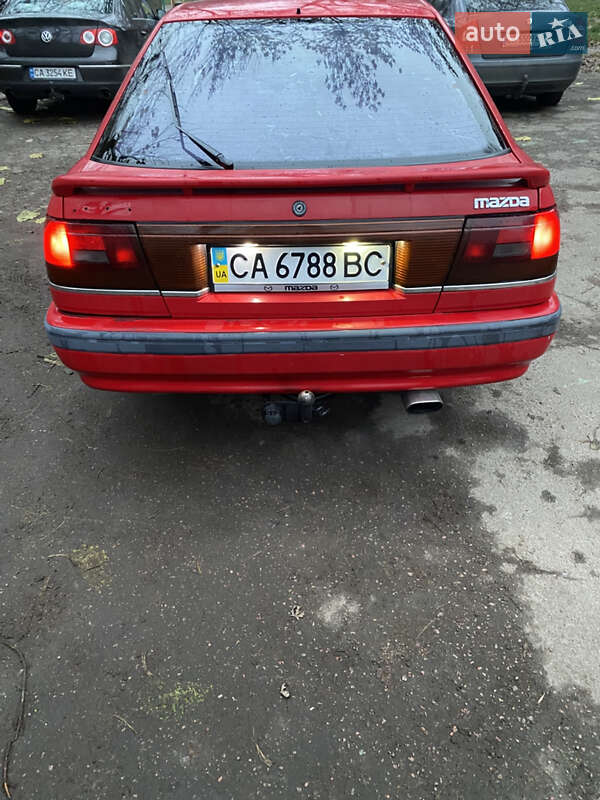 Хетчбек Mazda 626 1988 в Черкасах фото 4 Хетчбек Mazda 626 1988 в Черкасах