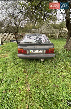Хэтчбек Mazda 626 1986 в Коростене