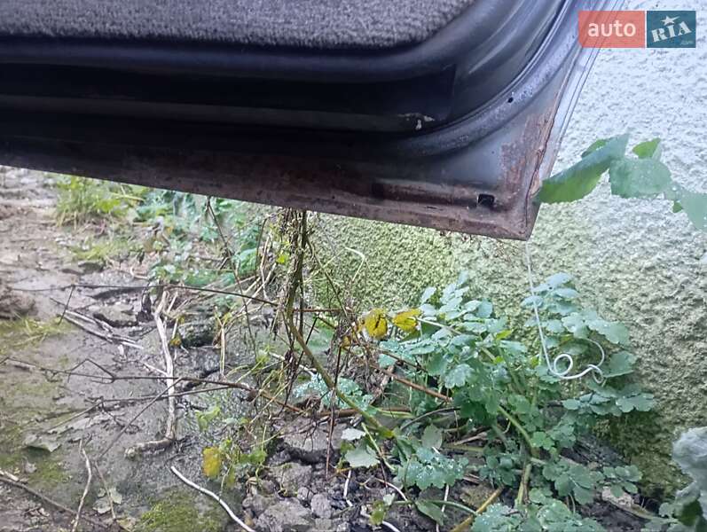 Универсал Mazda 626 1993 в Умани