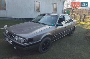 Седан Mazda 626 1991 в Долині